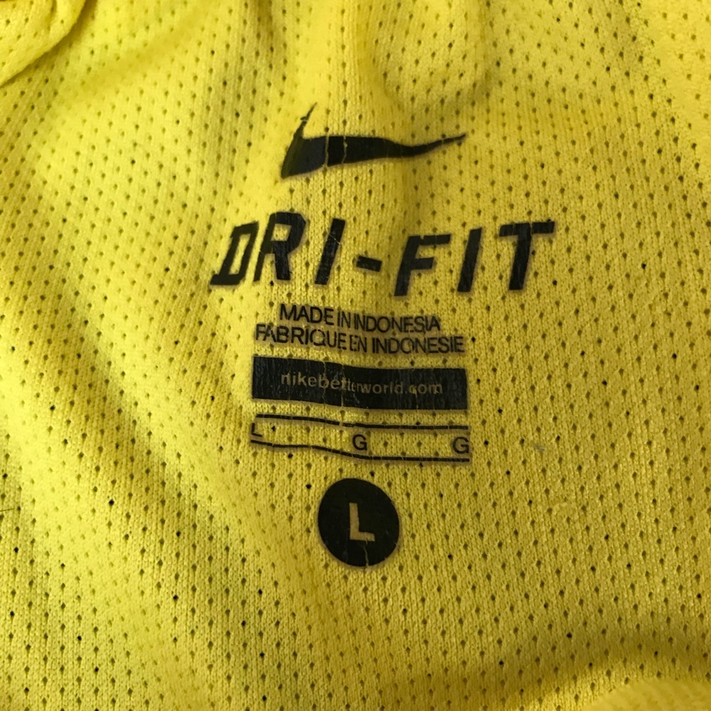 Nike men’s sport/ short made in Indonesia large - Picture 4 of 7